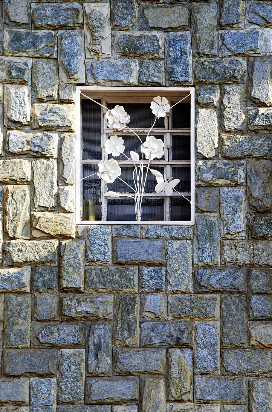 facade, stones, stone texture, background, vitro, window, architecture HD wallpaper