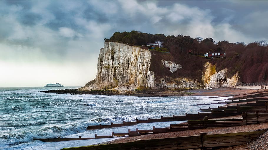 beach, cliffs, sea, water, sky, land, nature, cloud - sky, beauty in nature HD wallpaper