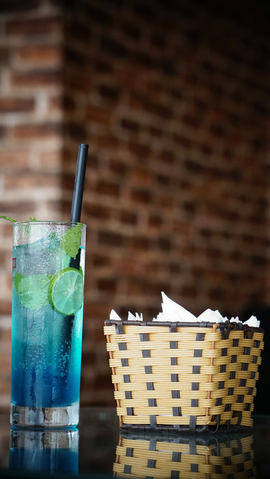 glass, tissue, wall, liquid, lemon, juice, drink, straw, drinking straw HD wallpaper