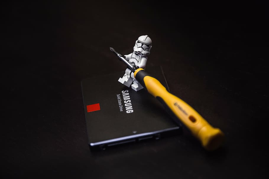 photo of Star Wars Storm Trooper figure, toy, lego, technology HD wallpaper