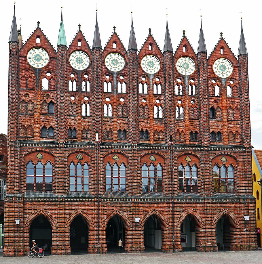 stralsund, town hall, gable, marketplace, hanseatic league