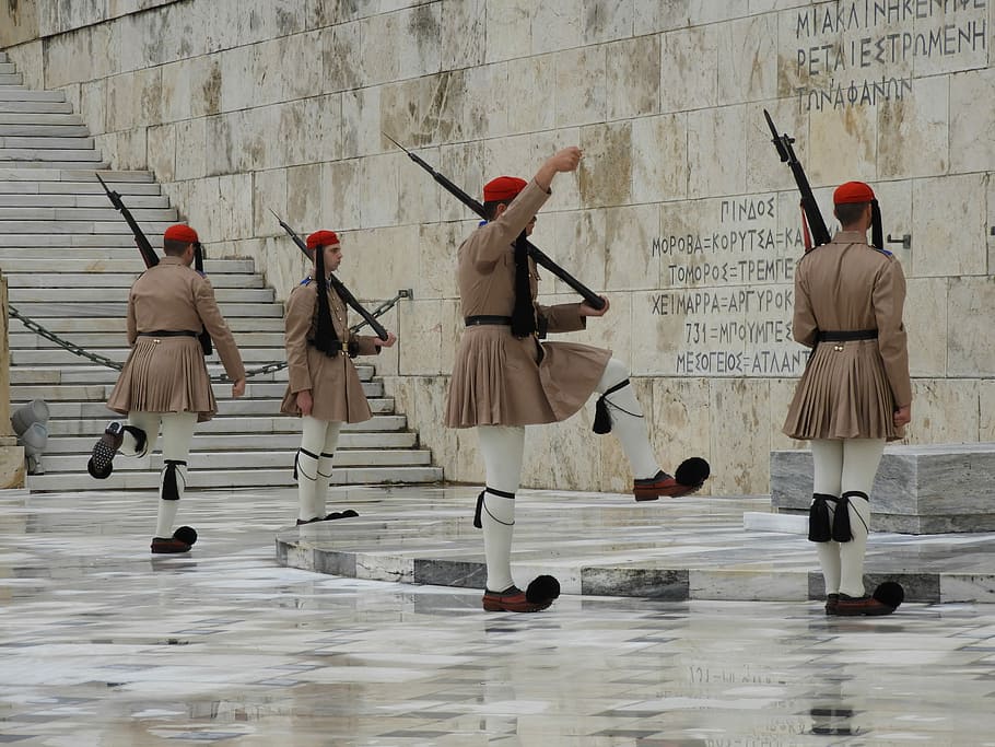 衛兵交接, four soldiers marching, man, male, uniform, steps HD wallpaper
