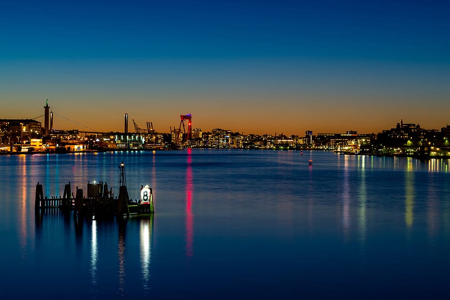 Gothenburg, Sweden, Mirroring, Night, sunset, blue, orange, HD wallpaper