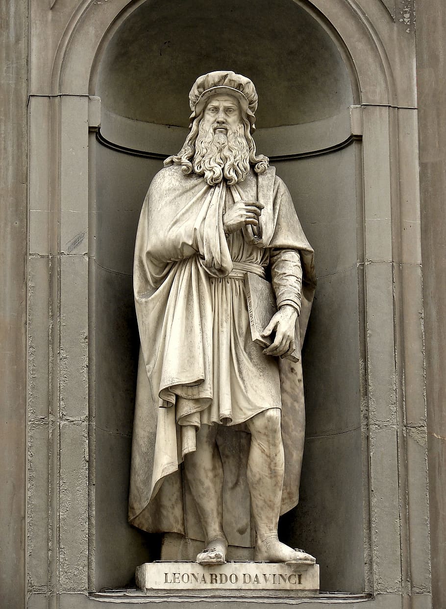 Leonardo DaVinci statue, leonardo da vinci, florence, artwork