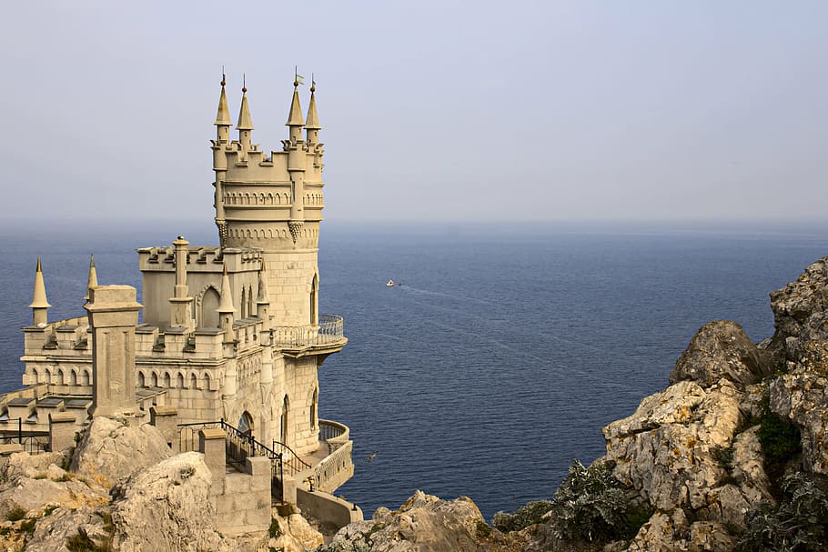beige castle across the sea, crimea, swallow's nest, black sea, HD wallpaper