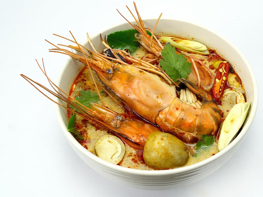 shrimp soup on bowl, tom yum goong, hot and sour soup, thailand food, HD wallpaper