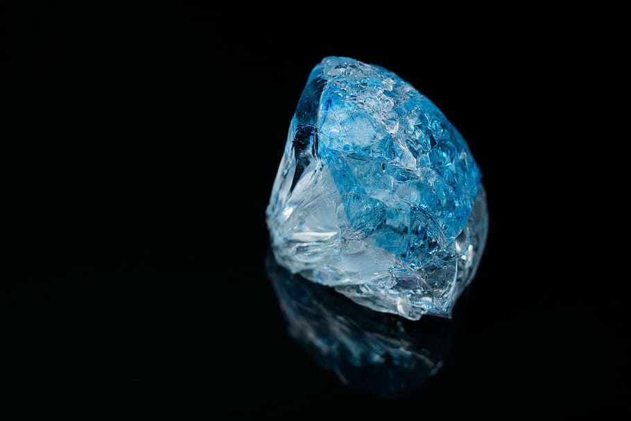 round blue gemstone with black background, glass, piece, broken HD wallpaper