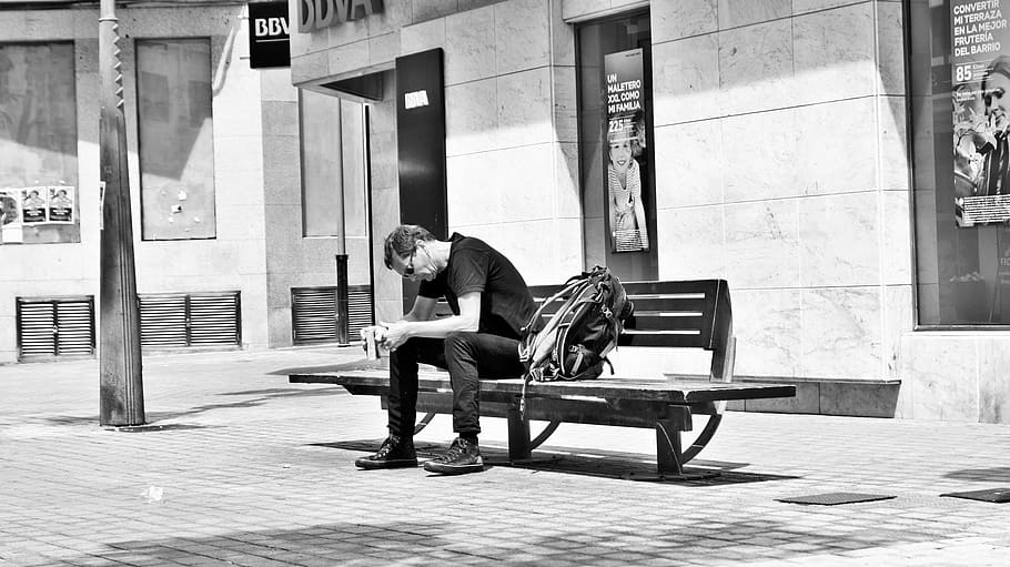 man sitting on bench, weary traveler, arrecife, lanzarote, spain, HD wallpaper