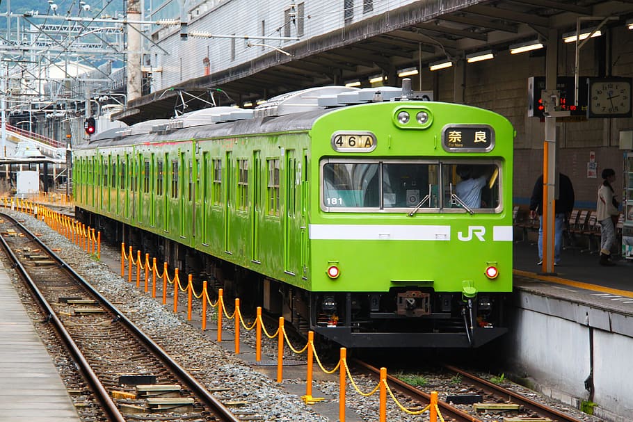 green train on train station during daytime, Jr, Train, Train HD wallpaper