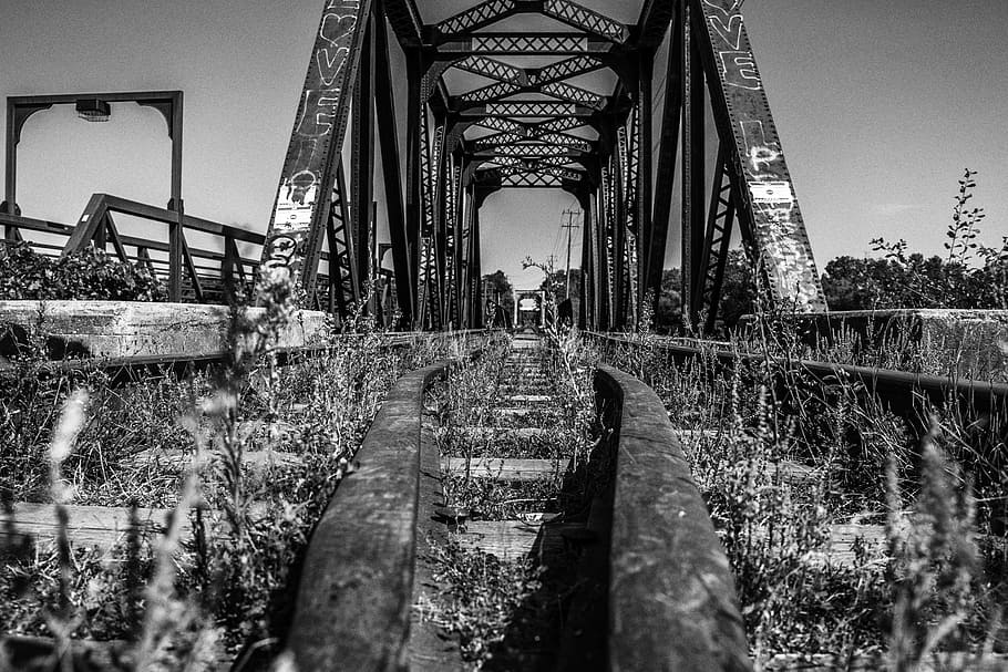 train bridge, black and white, transport, architecture, rail HD wallpaper