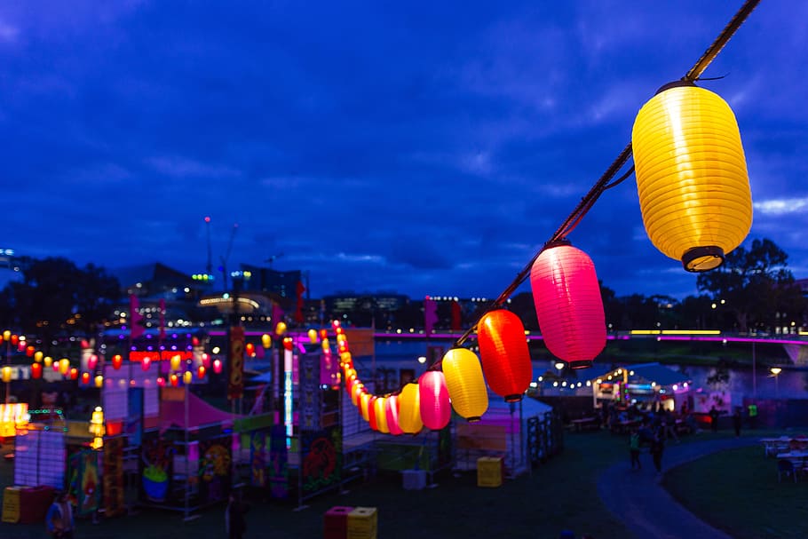 blue, sky, dark, night, fair, fun, lights, lantern, colorful HD wallpaper