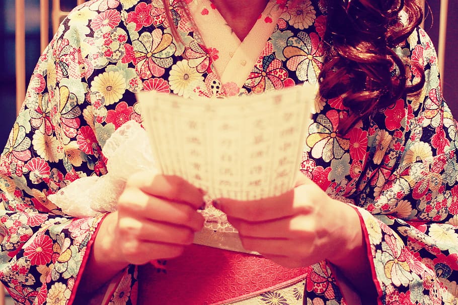 person wearing white, black and red floral kimono, women, japanese Culture HD wallpaper