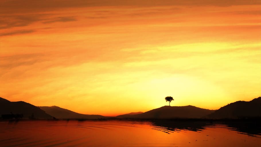 body of water during sunset, mountain, scenic, summer, nature HD wallpaper