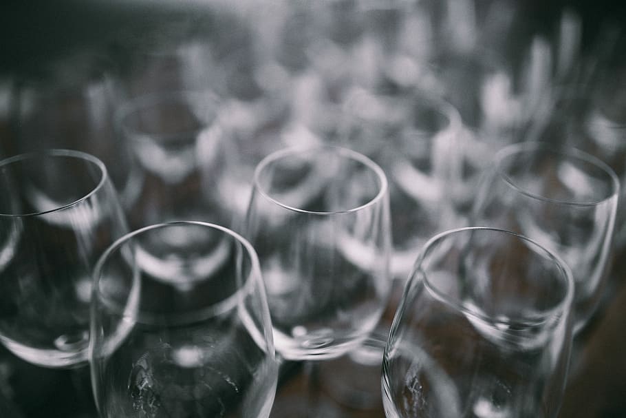 Empty wine glasses, party, many, home accesories, alcohol, drink HD wallpaper