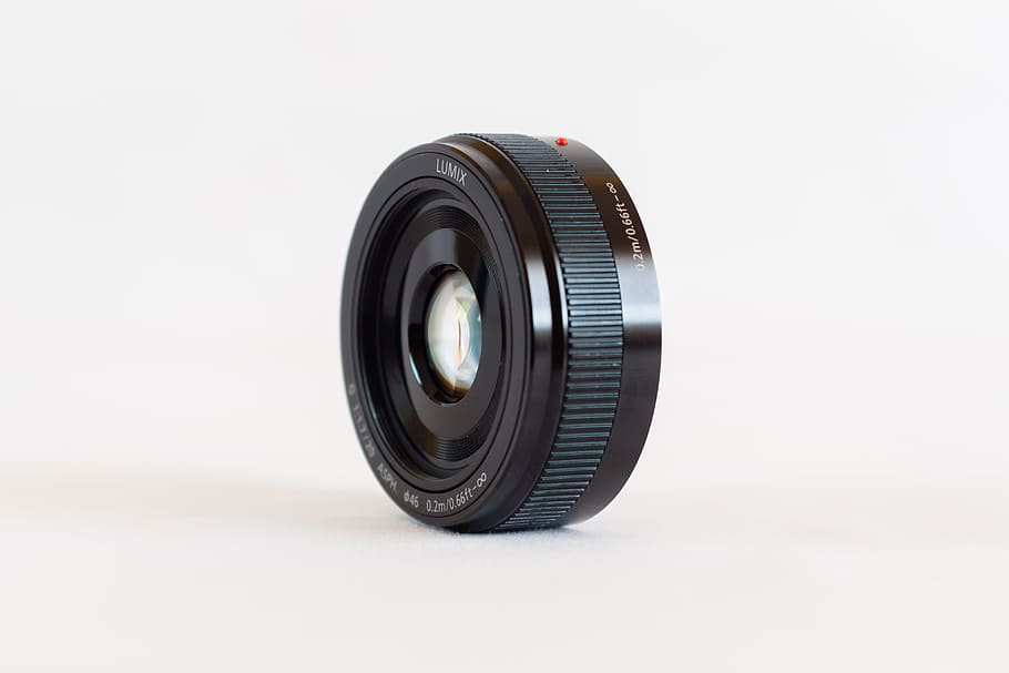black camera lens on white surface, black Lumix camera lens, lense HD wallpaper