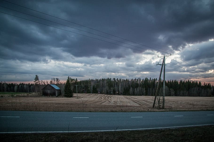 field, barn, dark, landscape, nature, dramatic, natural, rural HD wallpaper