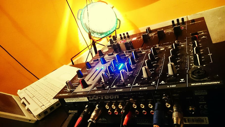 dj, mixing, electronics, switches, music, technology, arts culture and entertainment HD wallpaper