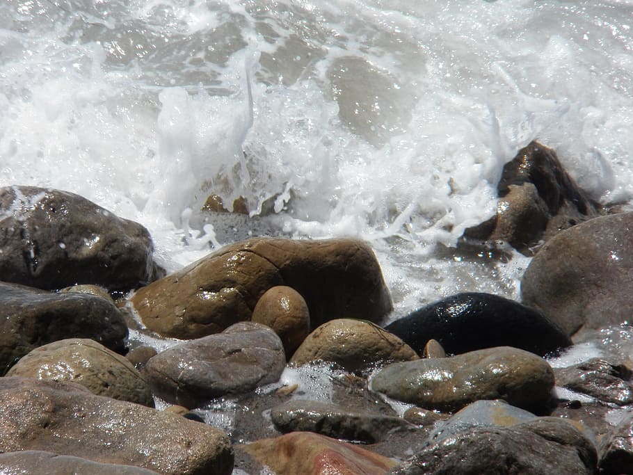 beach, rocks, wave, ocean, water, splashing, sea, motion, solid HD wallpaper