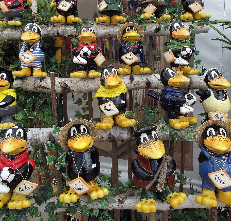 Crow, Figures, Decoration, Ceramic, garden figurines, exhibition HD wallpaper