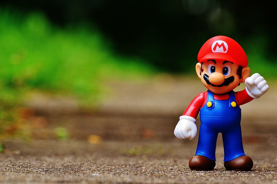 tilt-shift photo of Mario figurine, figure, play, nintendo, super