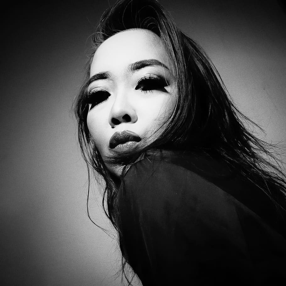 grayscale photo of woman wearing black eye lashes, portrait, fashion, HD wallpaper