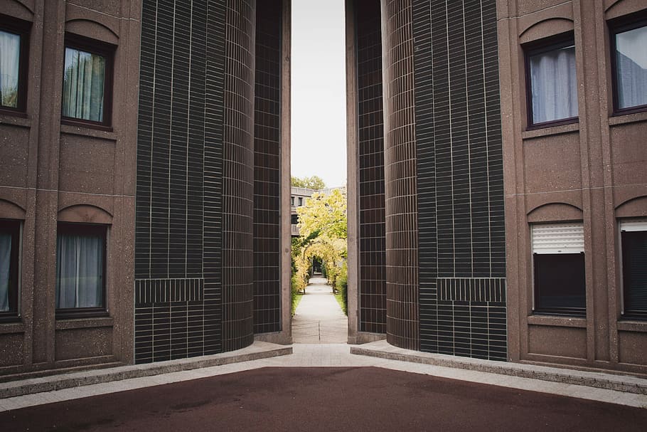 Les Arcades du Lac, by Ricardo Bofill - 1982, high-rise buildings HD wallpaper