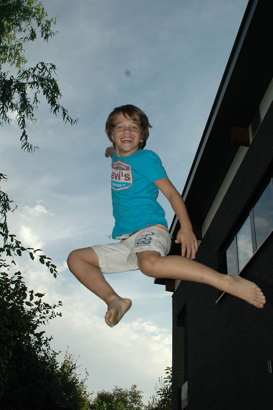 jump, boy, sky, fun, young, happiness, joy, youth, male, active HD wallpaper