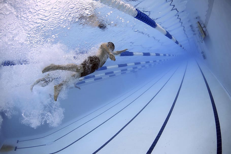 man swimming under pool, swimmers, race, competition, water, lanes, HD wallpaper