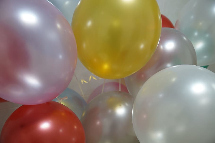 Balloons, Fun, Glare, joy, the glare, day of birth, shiny, reflection HD wallpaper