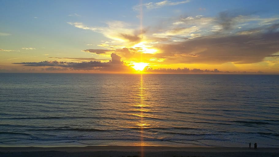 sunrise, ocean, beach, sky, sunset, sea, water, beauty in nature HD wallpaper