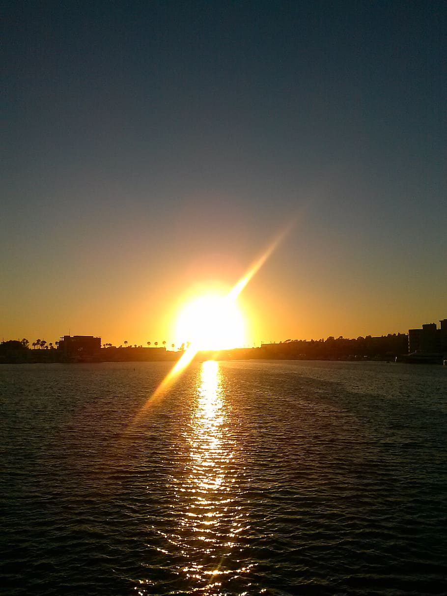 sunset, golden sunset, setting sun, water, sky, beauty in nature HD wallpaper