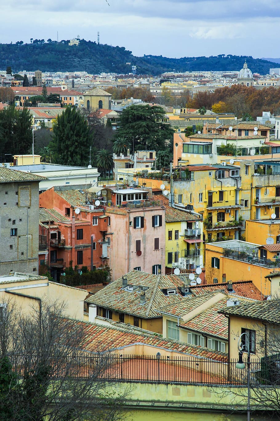 high angle photo of assorted-color houses, white and yellow concrete houses HD wallpaper