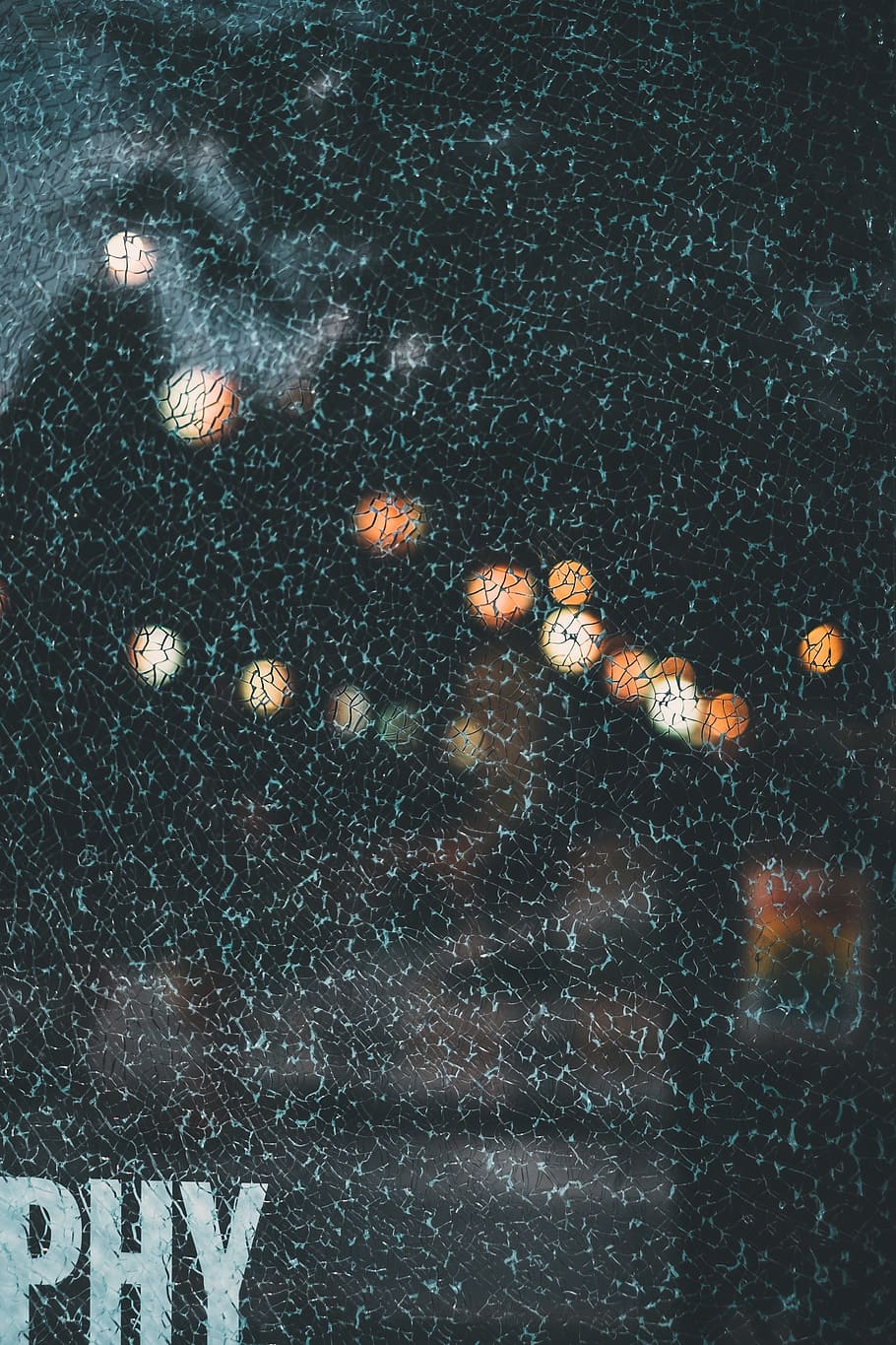 bokeh lights on a glass window, bokeh photography, shattered HD wallpaper