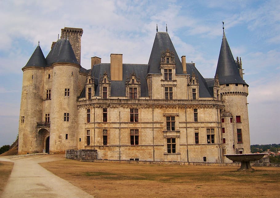 castle, france, rochefoucauld, charente, heritage, tours, castle rochefoucauld, HD wallpaper
