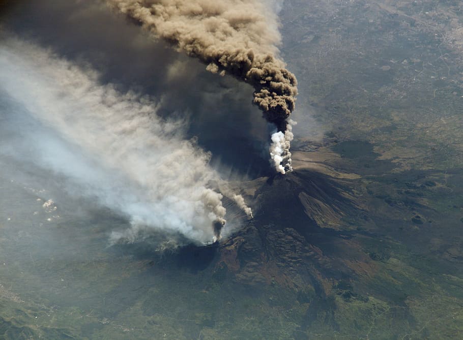 bird's eye photography of erupting volcano, cloud of smoke, etna, HD wallpaper