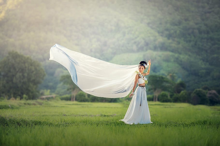 woman wearing white crop top and white maxi skirt, bride, fashion, HD wallpaper