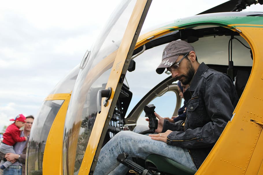 Helicopter, Pilot, Cabin, Flight, joystick, one man only, only men HD wallpaper