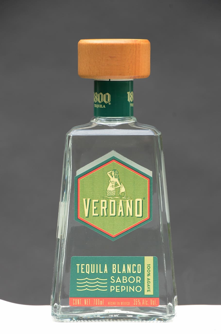 Verdano Tequila, Blanco Tequila Jalisco, superior tequila, bottle, HD wallpaper