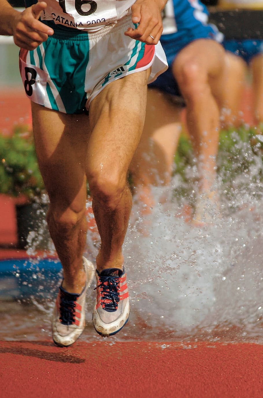 man jogging, runners legs, competition, race, feet, water, shoes