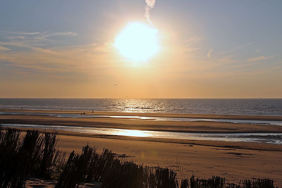 Sunset, Setting Sun, Sea, sun and sea, afterglow, sunbeam, evening sky HD wallpaper
