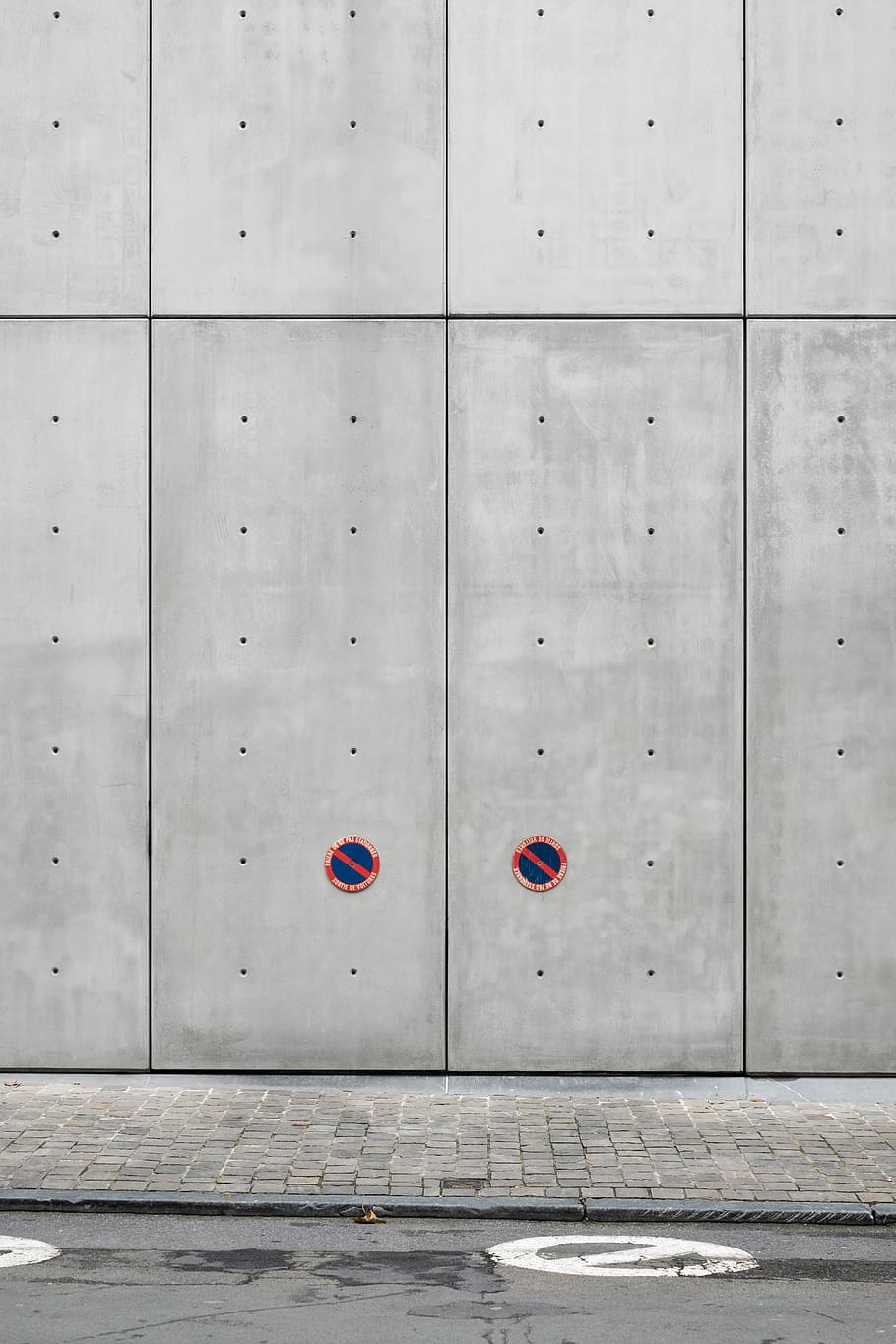 photo of gray pavement and wall, concrete, sign, construction HD wallpaper