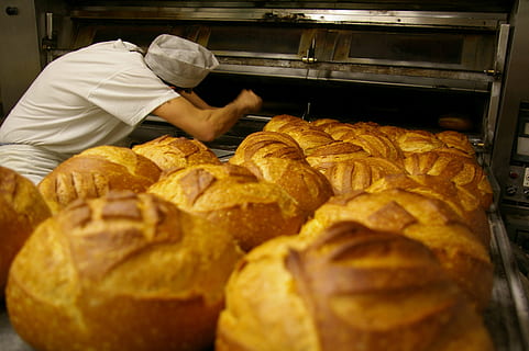 photo of man baking bread, bakery, artisan, boulanger, cooking HD wallpaper
