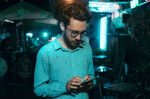 man, person, night, smartphone, cellphone, electronics, mobile phone HD wallpaper
