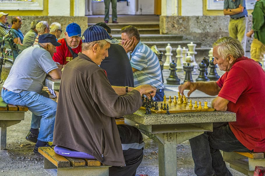 people playing chess outdoor, Senior, Elderly, Game, park, hangout HD wallpaper