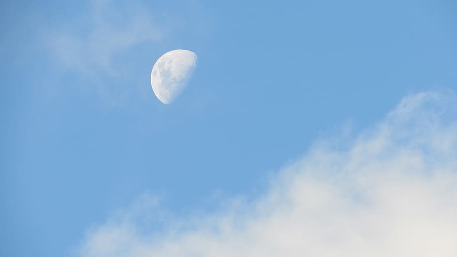 moon, moonlight, sky, crescent moon, clouds, cloud - sky, low angle view HD wallpaper