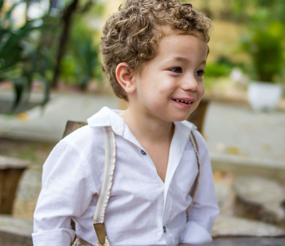 child, happy, model, boy, smiling, smile, child playing, kid HD wallpaper