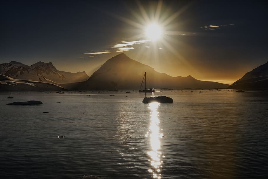 waters, sunset, dawn, dusk, sea, reflection, sky, landscape HD wallpaper