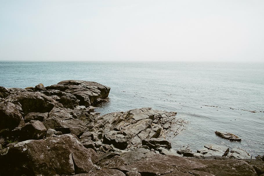ocean wave, landscape, photography, near, seashore, rocks, daytime HD wallpaper