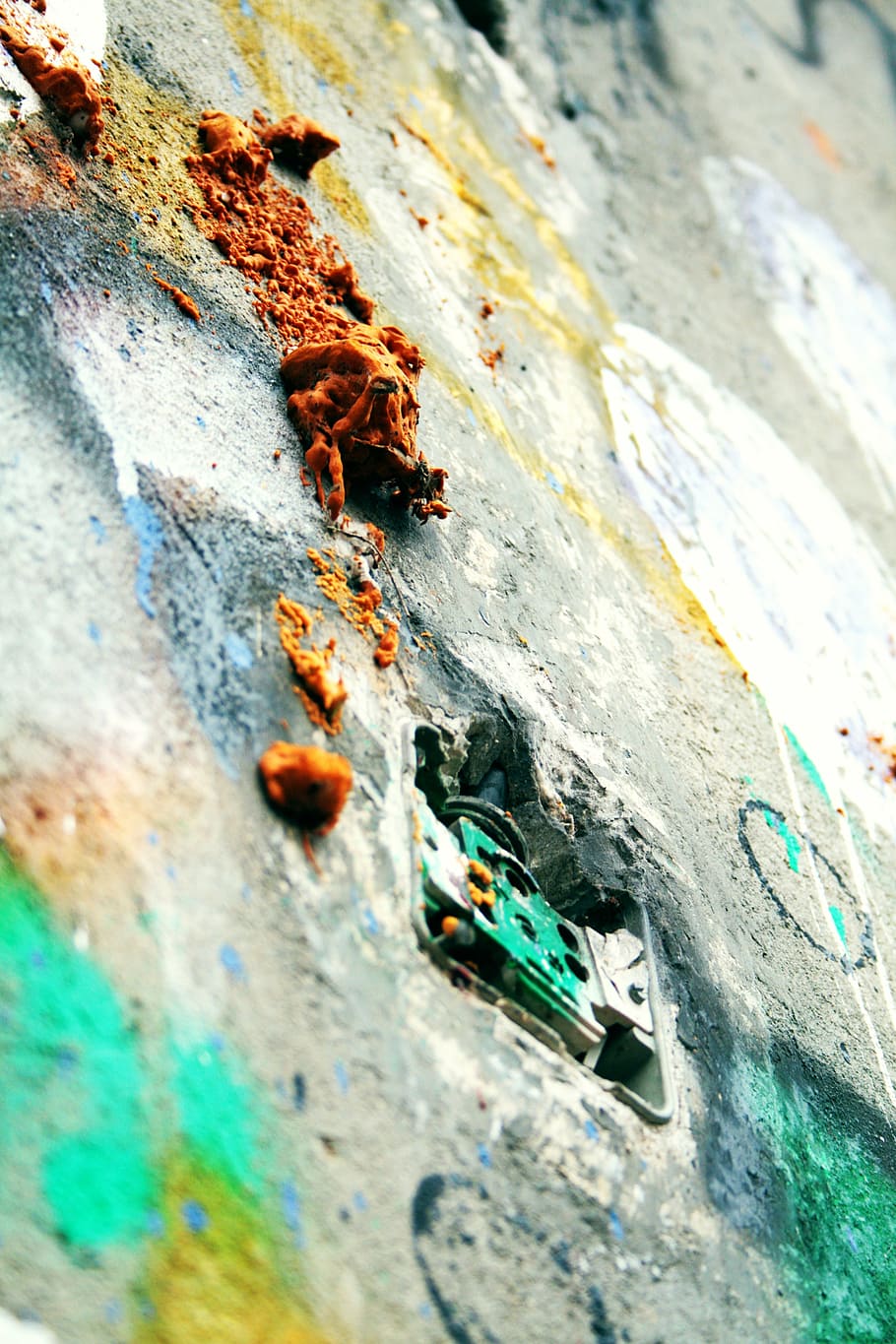 facade, mold, colors, wall, former, house, france, rural area HD wallpaper