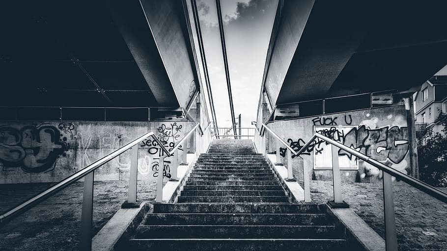 grayscale photography of stairs, step, people, transportation system HD wallpaper